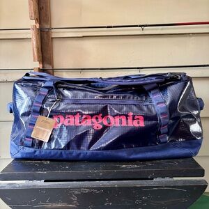Patagonia Blackhole Duffel Bag, 70L, Travel, Navy, With Tags